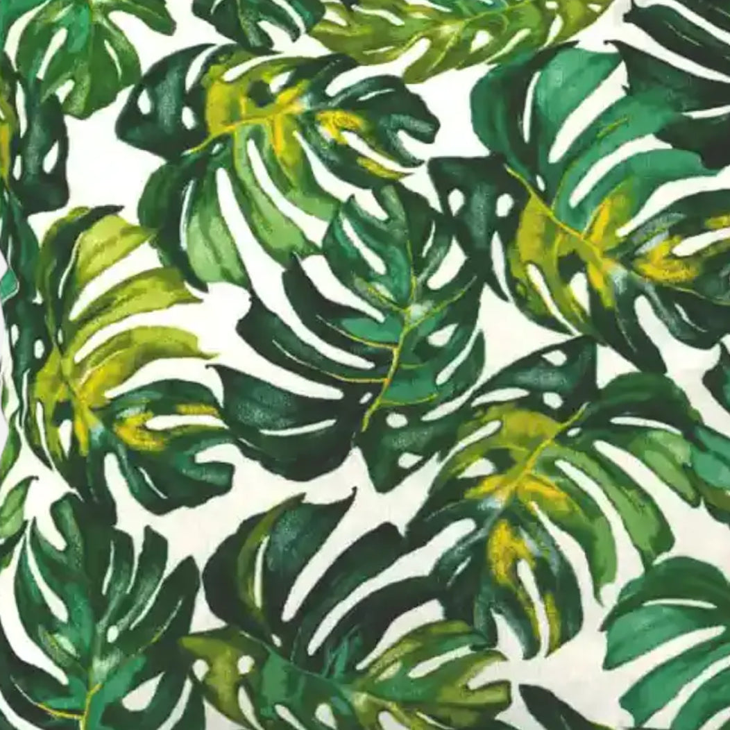 Cojín de 50x50 cm con estampado vibrante | mueblesamerica.cl