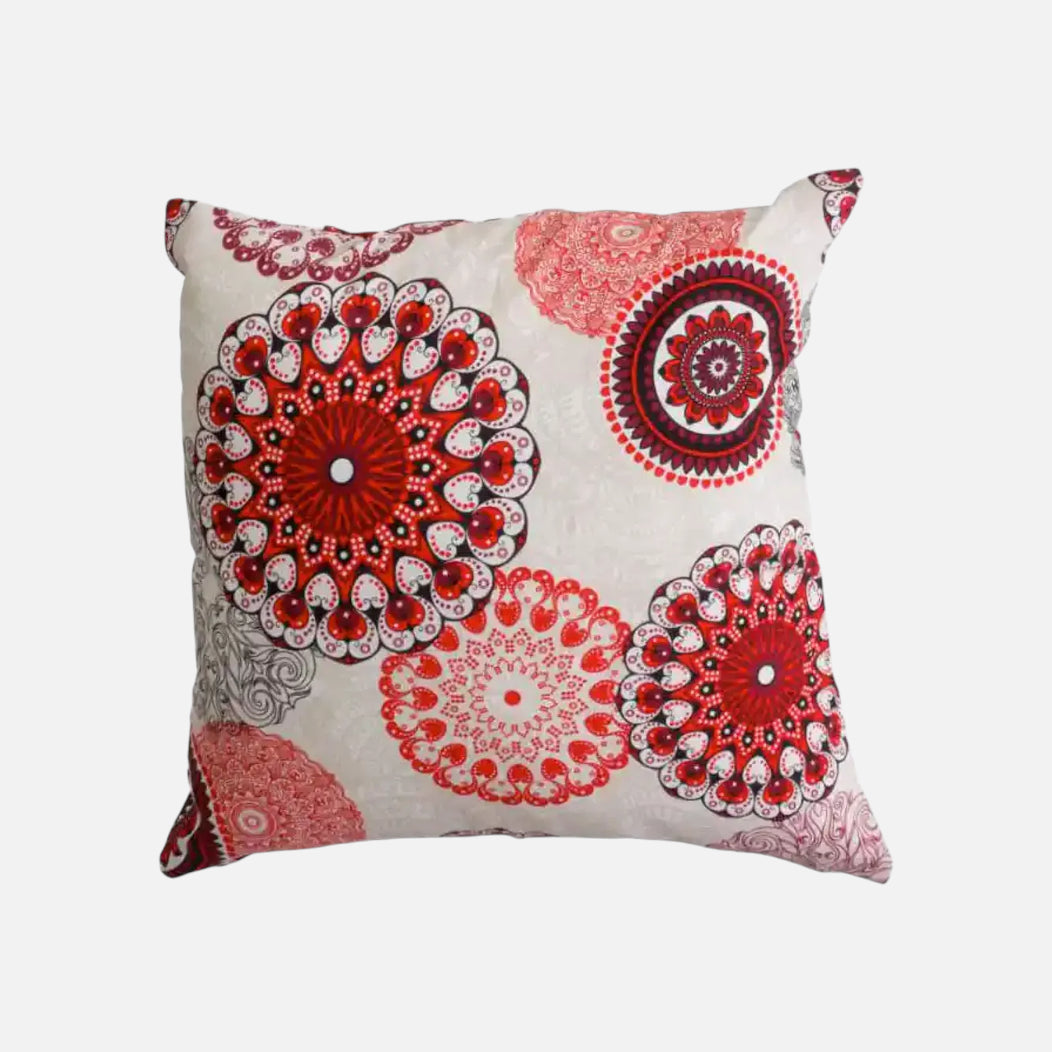 Cojín Mandala Rojo de 50x50 cm | mueblesamerica.cl