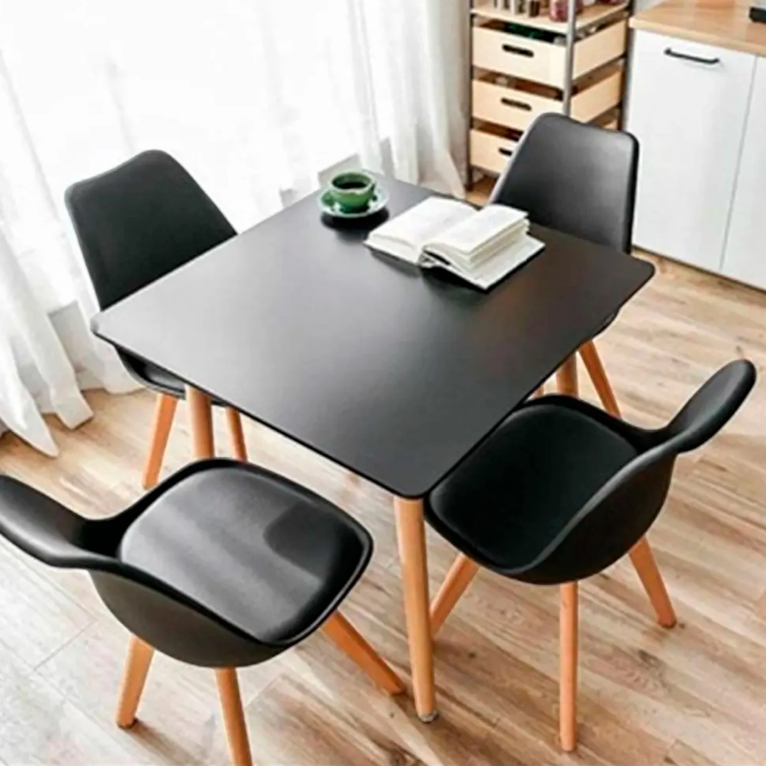 Mesa Eames Cuadrada MDF 80 cms - Negro