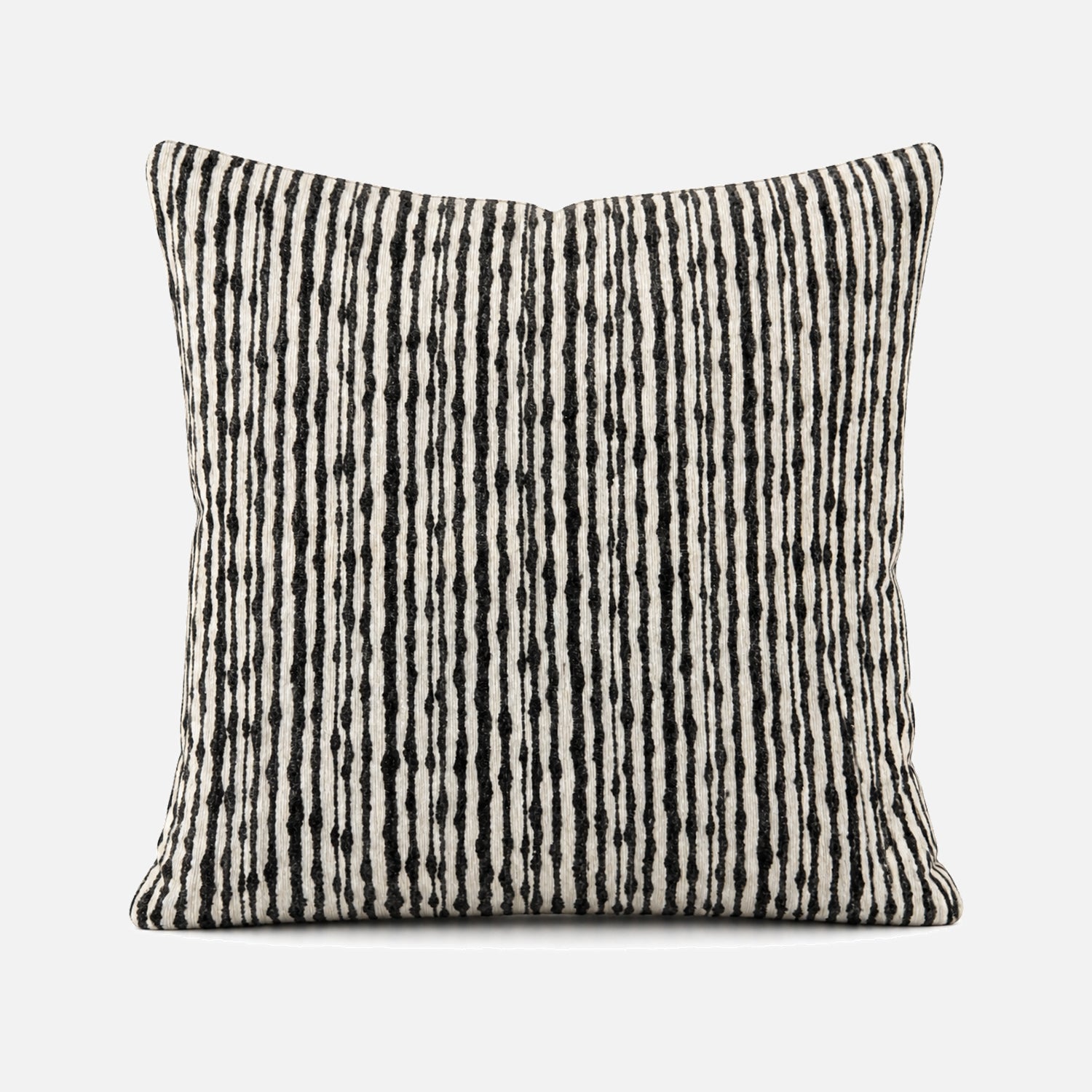 Cojín Decorativo Rayas Ébano 50x50cm | mueblesamerica.cl