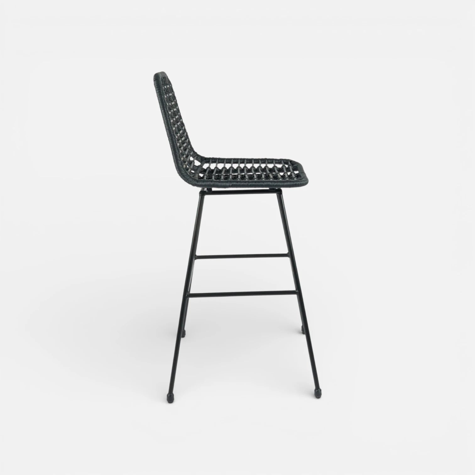 Taburete Alto de Terraza Rattan Grecia Color Negro