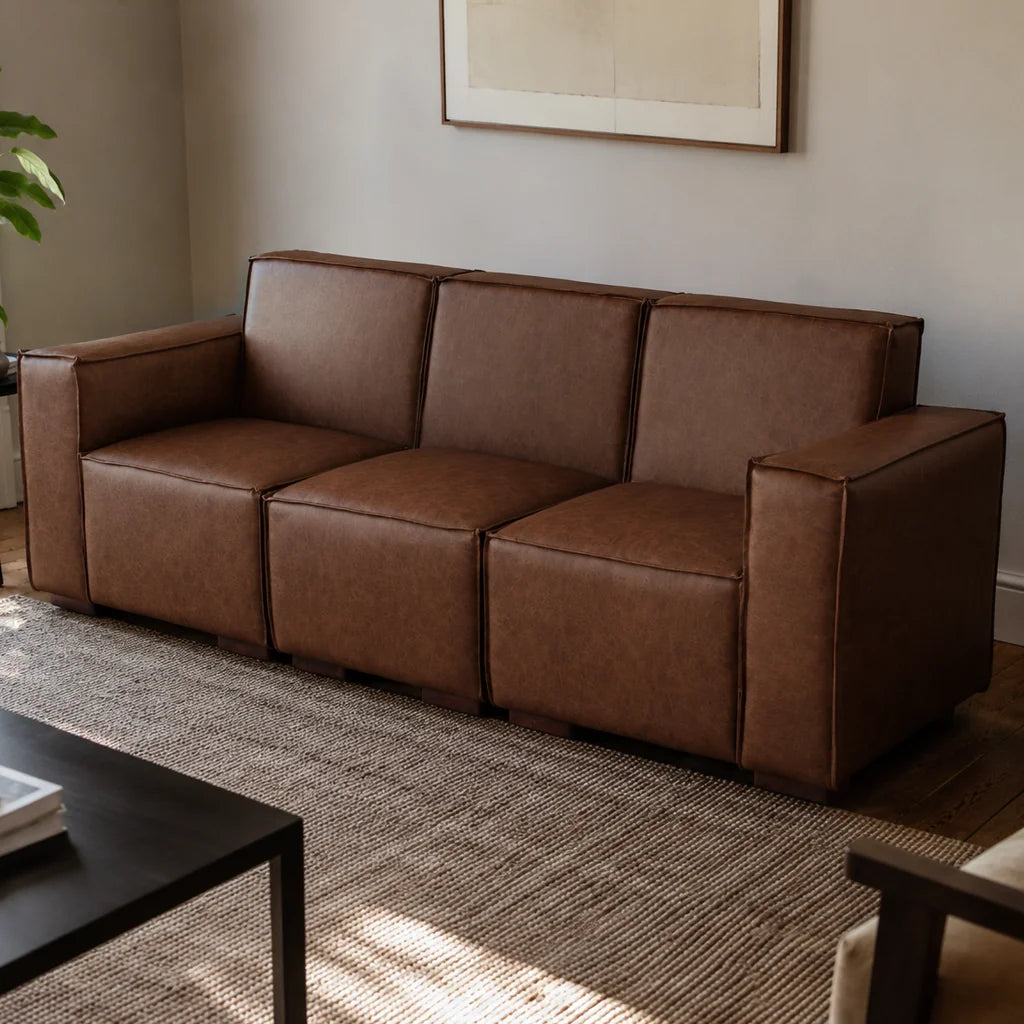 Sofá Modular 3 Cuerpos y 2 Poufs - Cuero Reconstituido Whisky